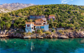 Lovely Apartment In Jablanac With House Sea View